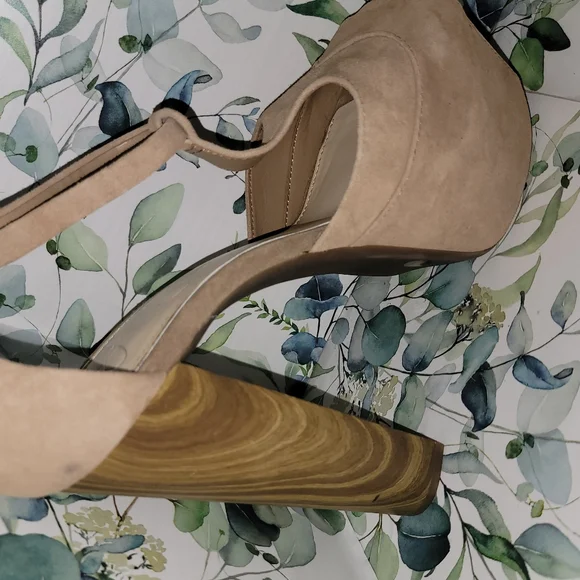 Jessica Simpson Dany Heeled Platform Sandals - Picture 3 of 14